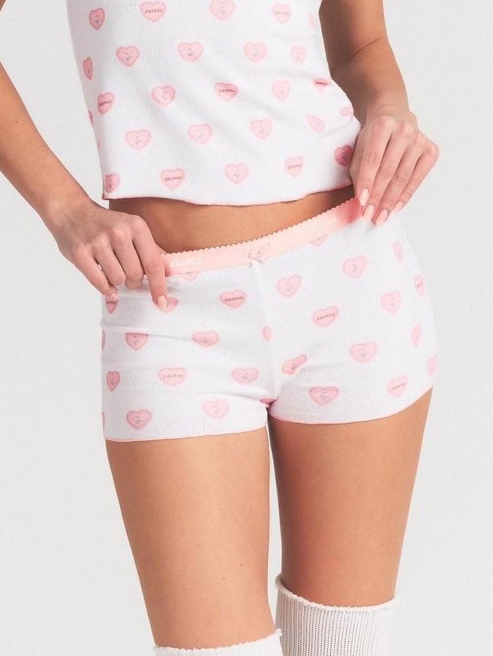 🆕 SKIMS Valentine's Day Logo Pointelle Micro Cheeky Short, Size Medium, NWT